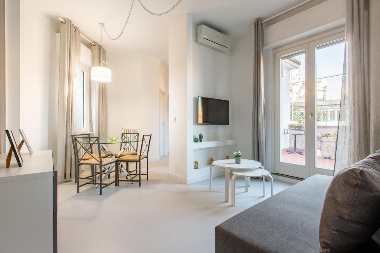 Italstay - Disciplini Apartment -10 Min Dal Duomo Milano Eksteriør billede